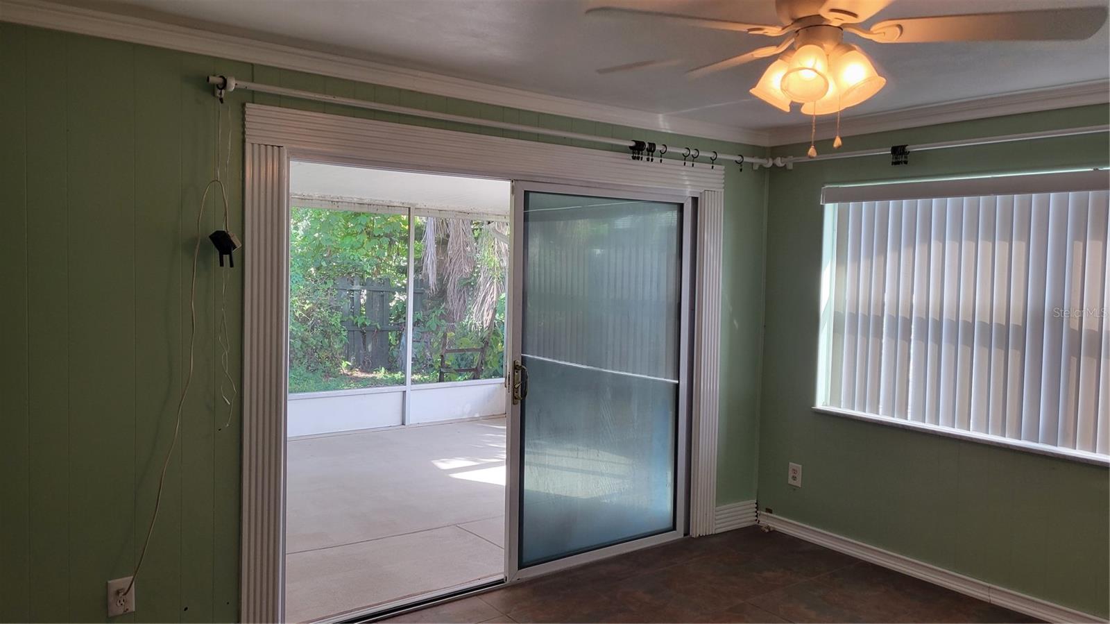 Image 4 of 12 For 1421 Heather Drive