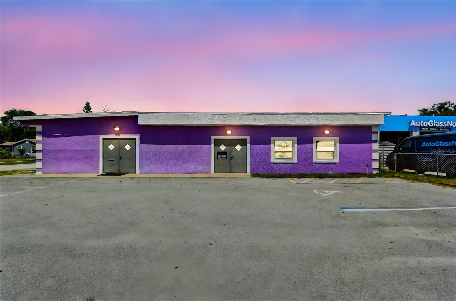 Image 2 of 13 For 1700 34th Street S