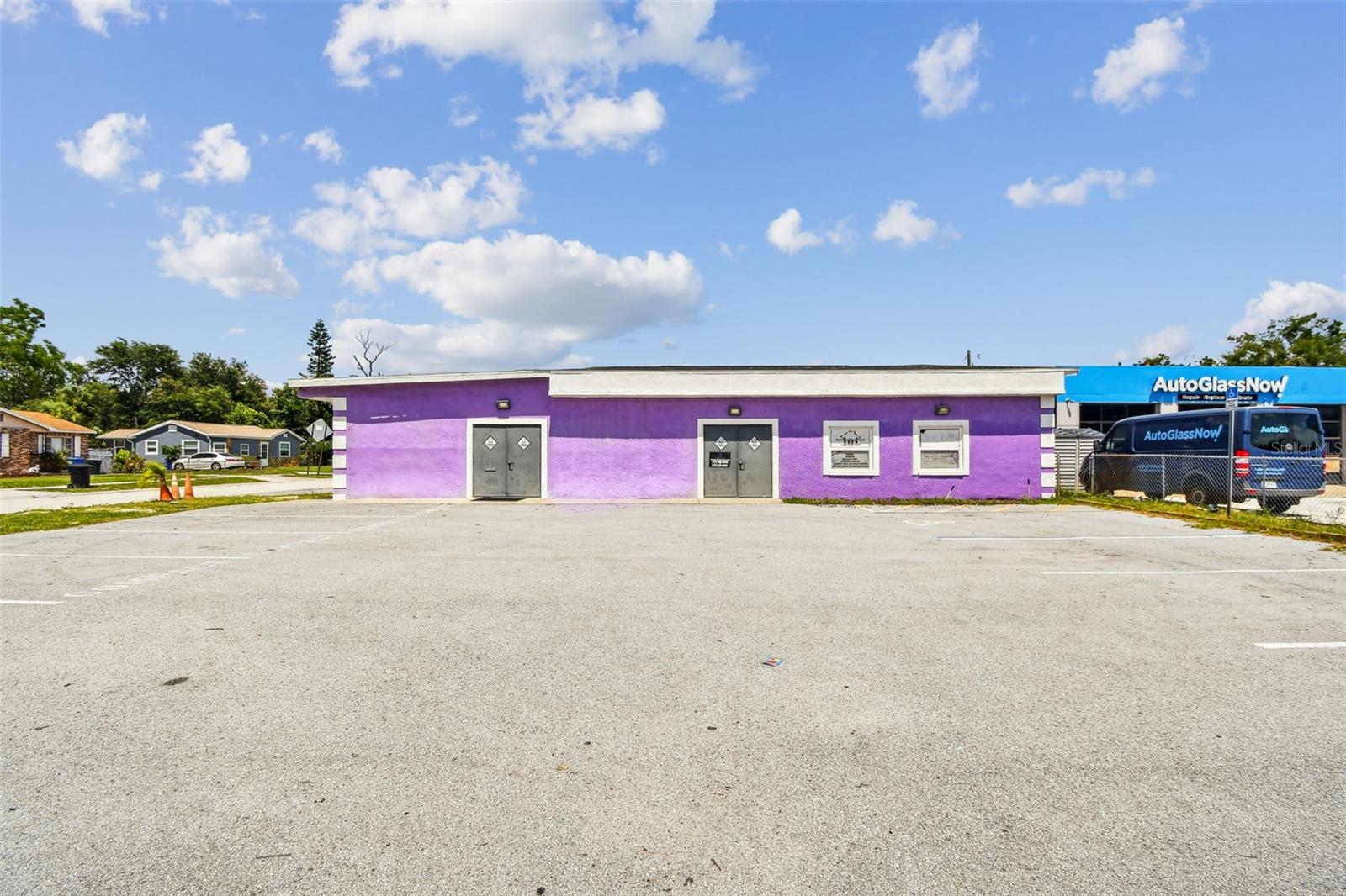 Image 3 of 13 For 1700 34th Street S