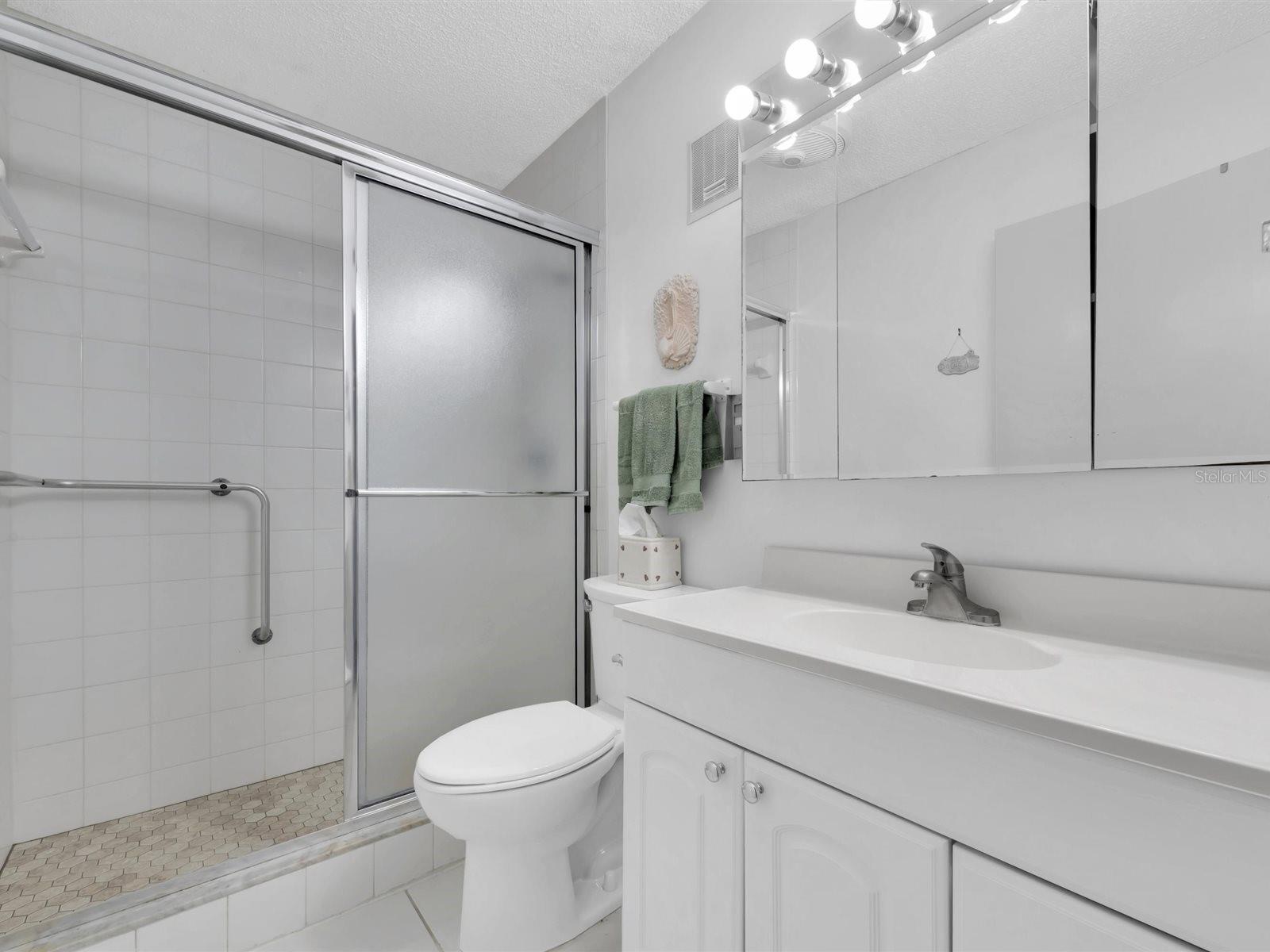 Image 11 of 37 For 8174 Terrace Garden Drive N 507