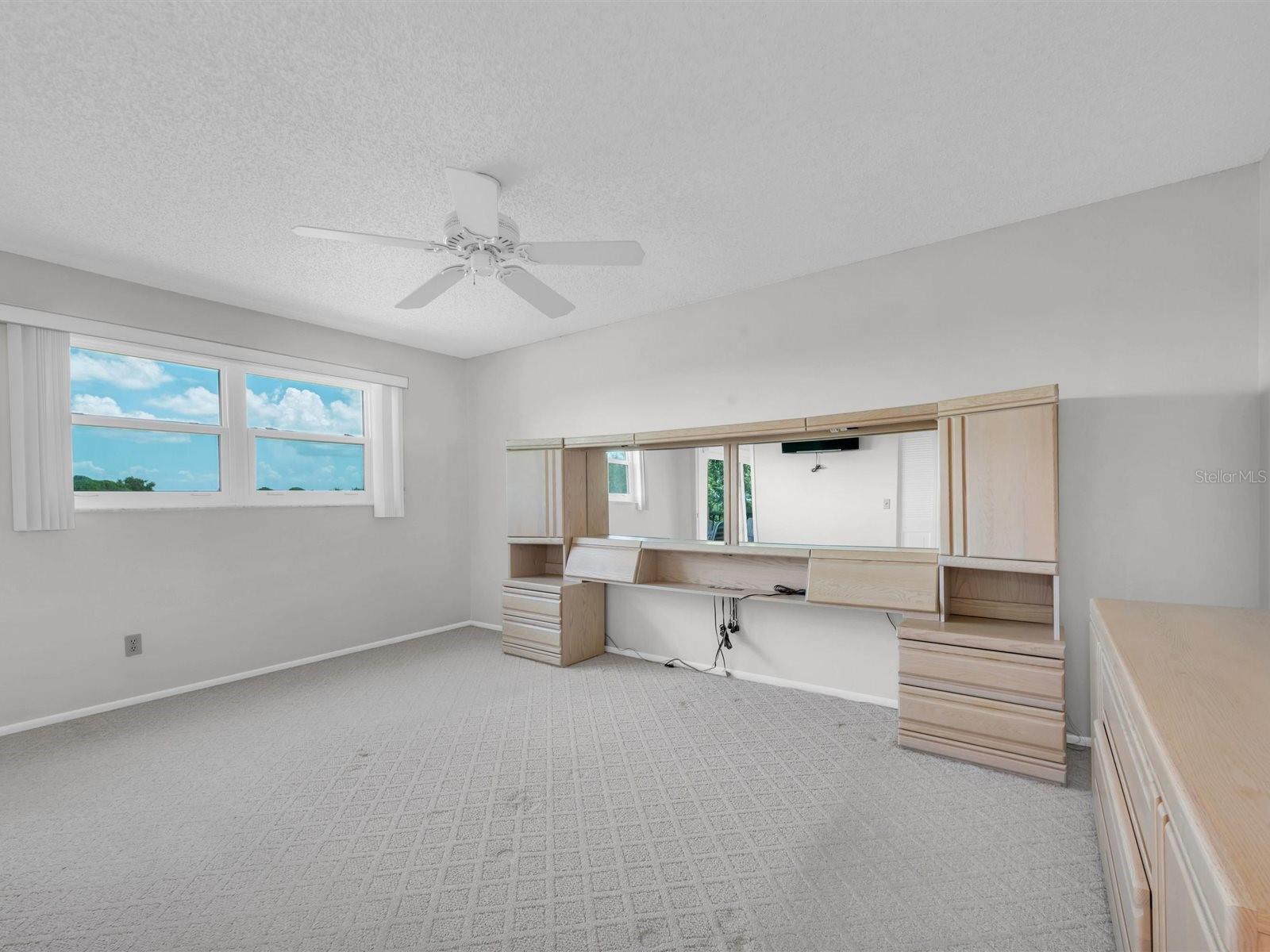 Image 14 of 37 For 8174 Terrace Garden Drive N 507