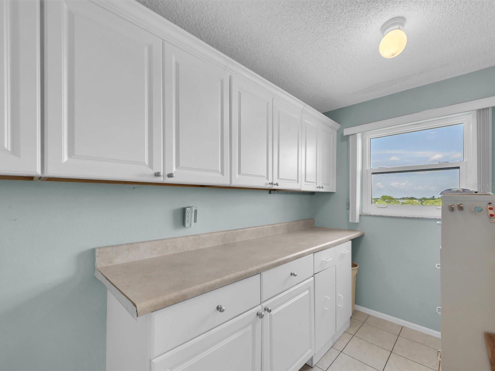 Image 18 of 37 For 8174 Terrace Garden Drive N 507