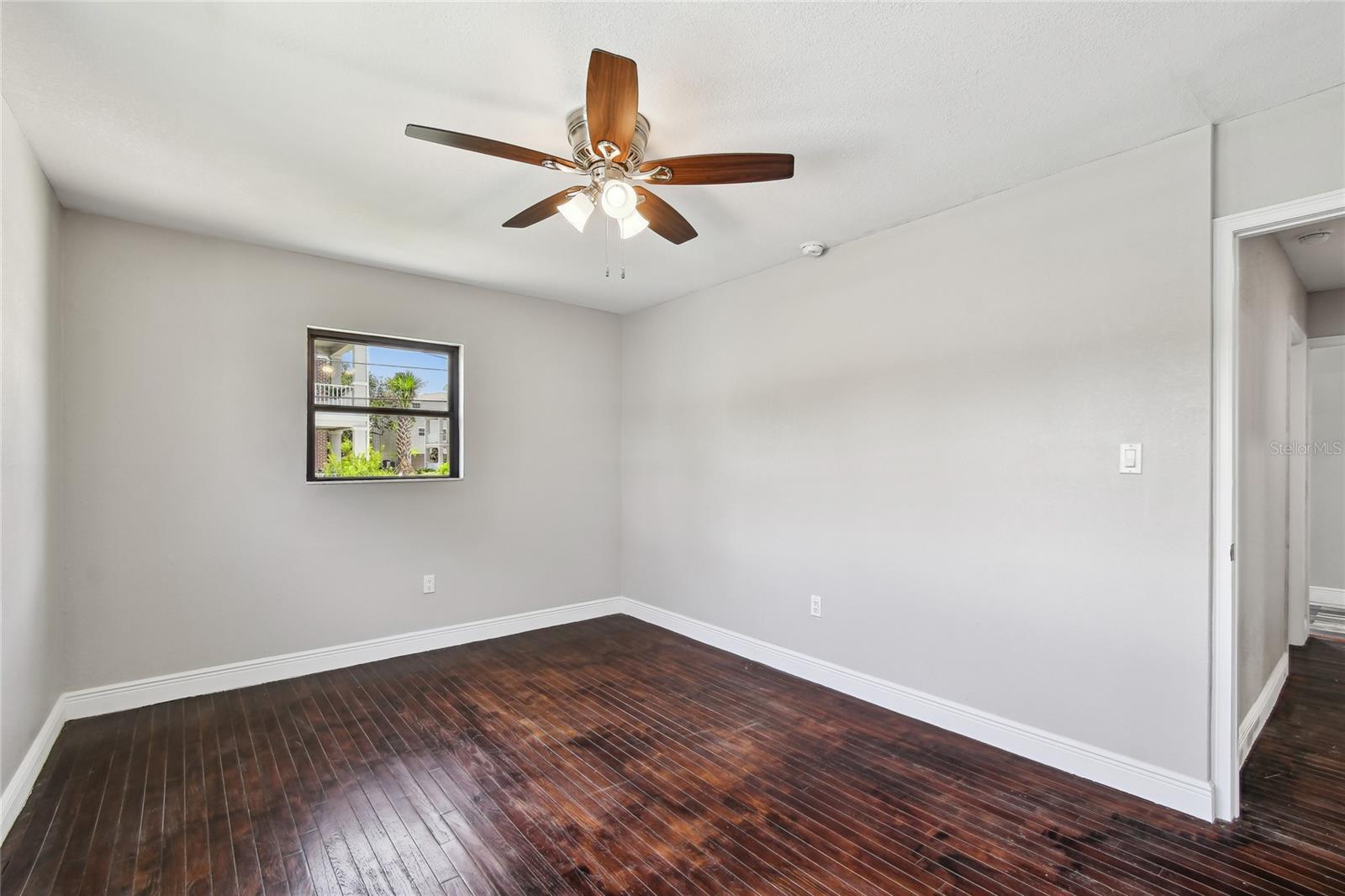 Image 18 of 32 For 4506 Cortez Avenue