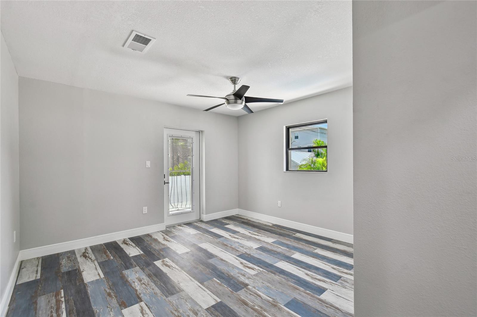 Image 21 of 32 For 4506 Cortez Avenue