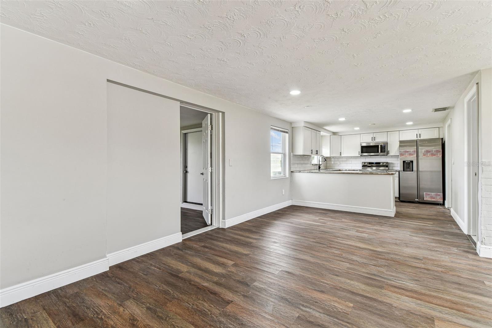 Image 13 of 70 For 3838 Sablewood Drive