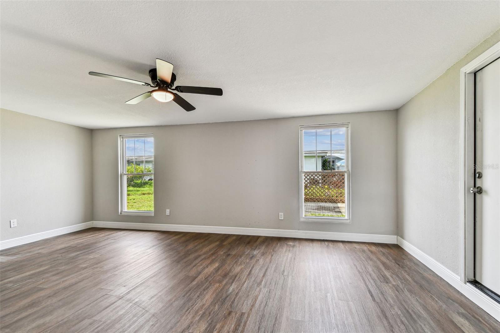 Image 45 of 70 For 3838 Sablewood Drive