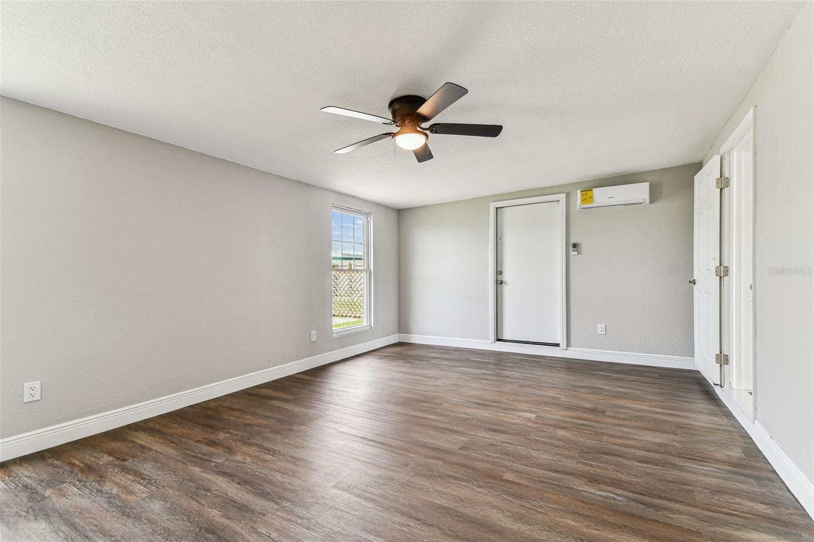Image 49 of 70 For 3838 Sablewood Drive