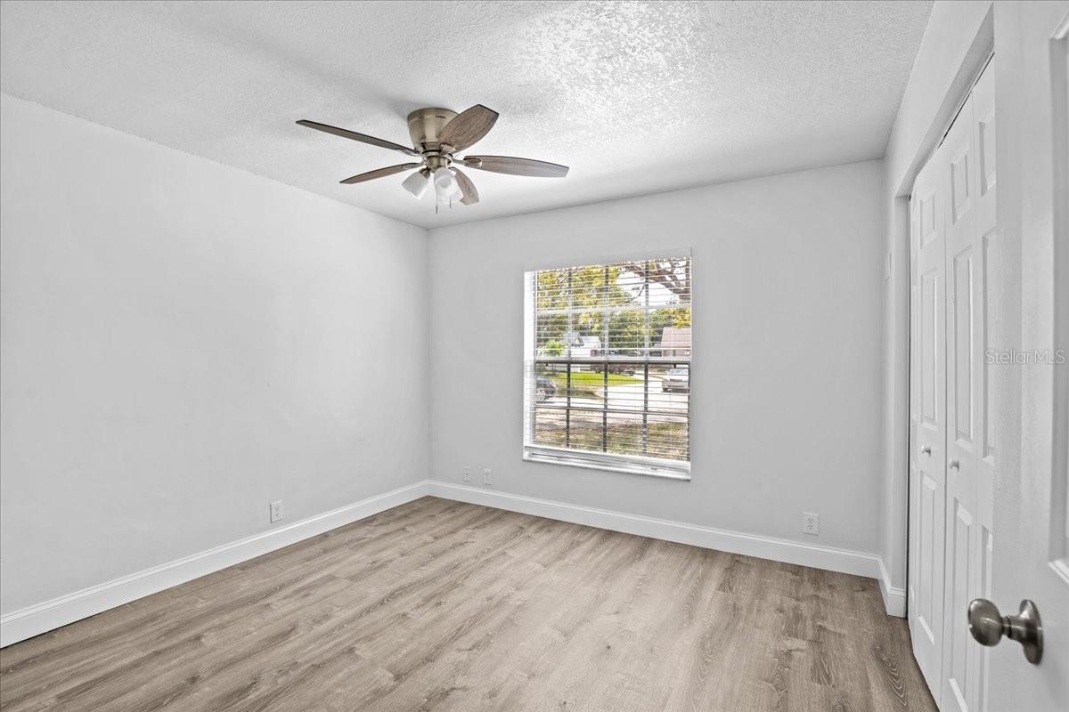 Image 17 of 48 For 1912 Castle Bay Court