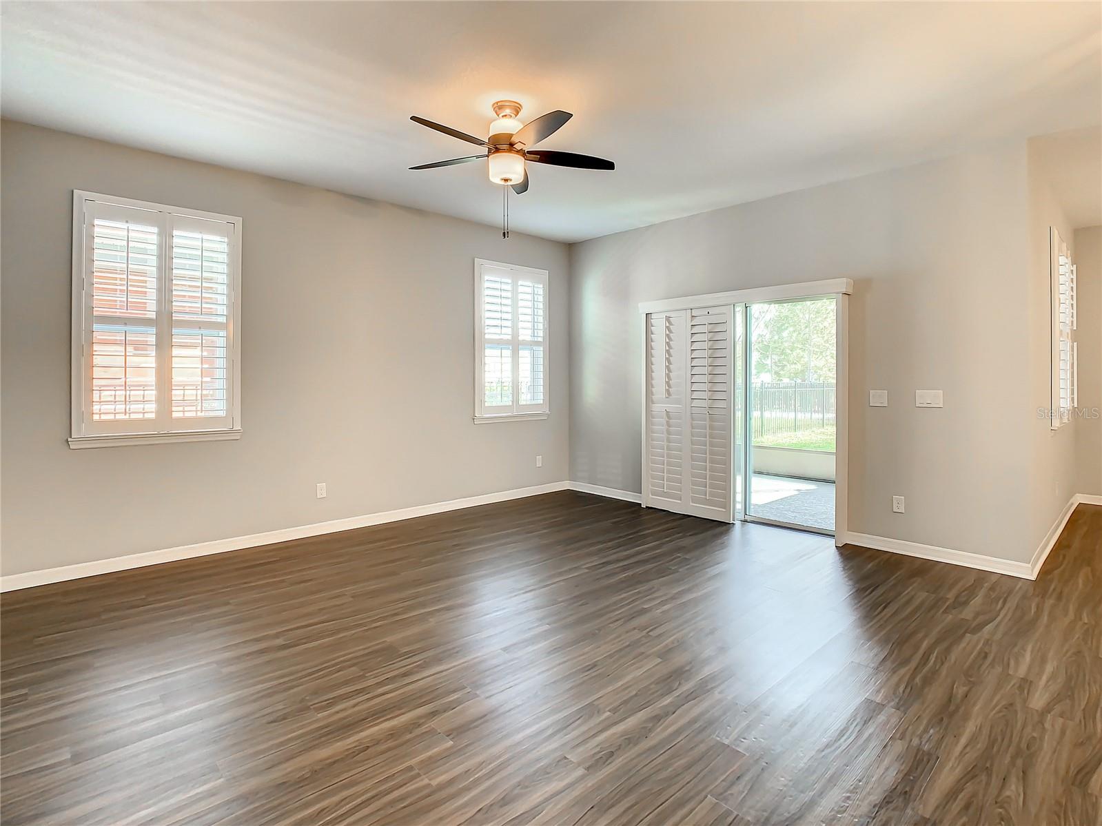 Image 22 of 70 For 14912 Caravan Avenue