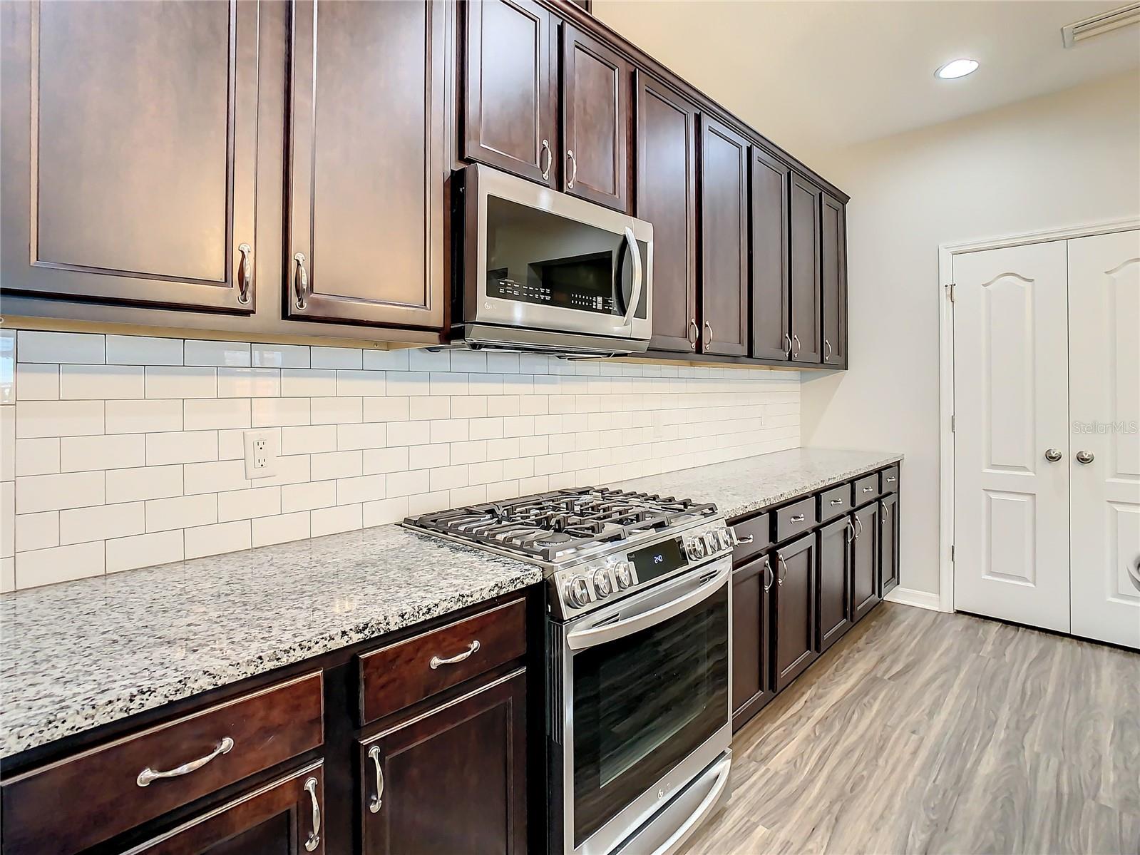 Image 26 of 70 For 14912 Caravan Avenue
