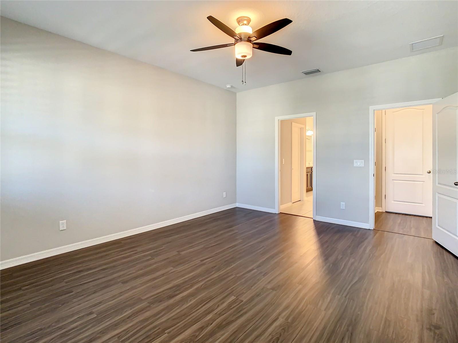 Image 34 of 70 For 14912 Caravan Avenue