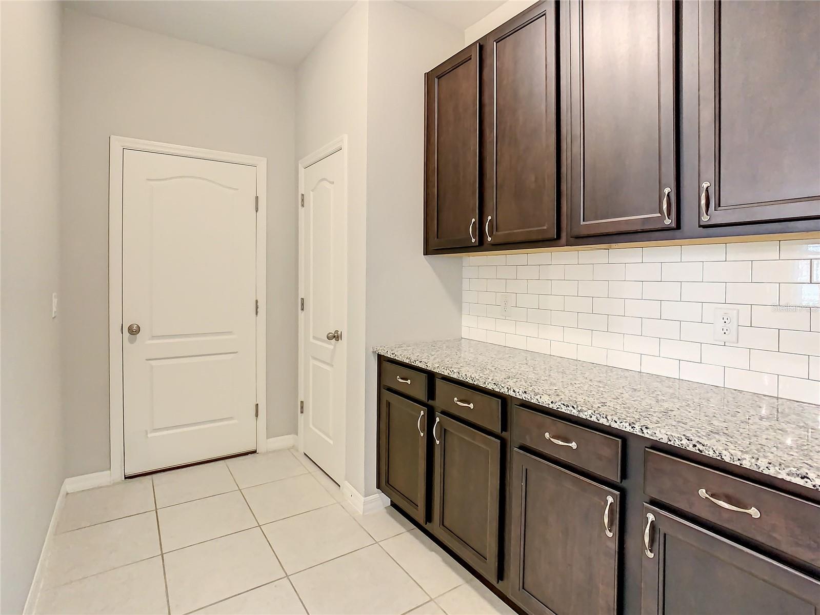 Image 60 of 70 For 14912 Caravan Avenue
