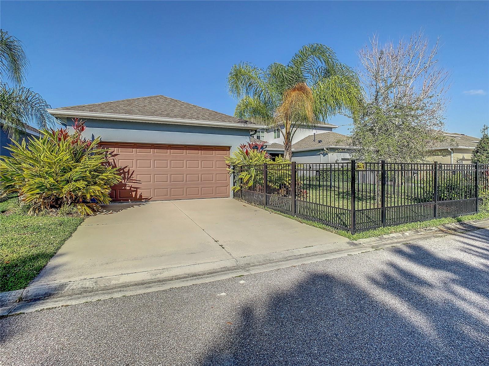 Image 66 of 70 For 14912 Caravan Avenue