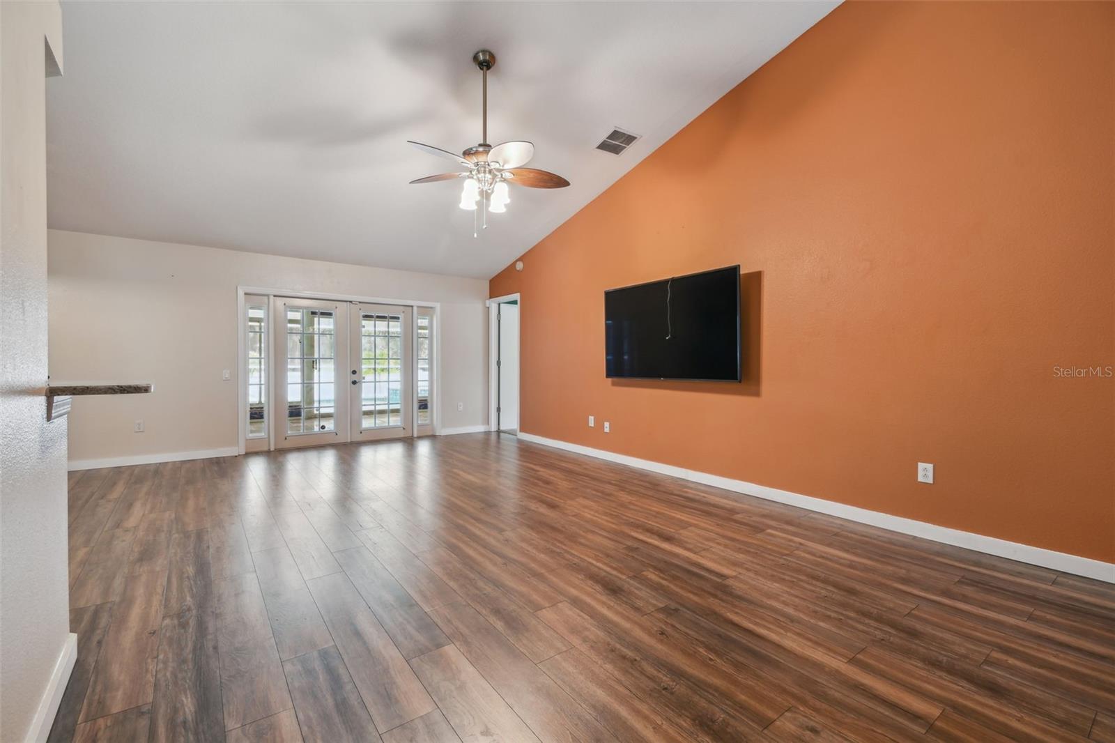 Image 14 of 66 For 2617 Pegasus Court