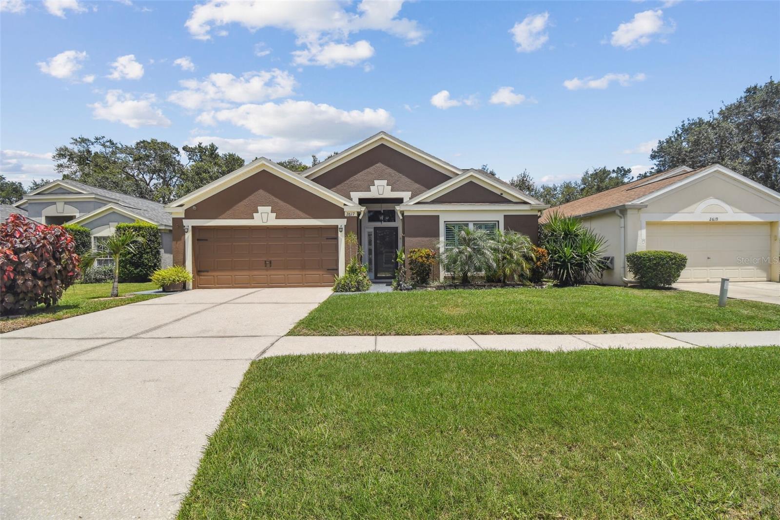 Image 6 of 66 For 2617 Pegasus Court