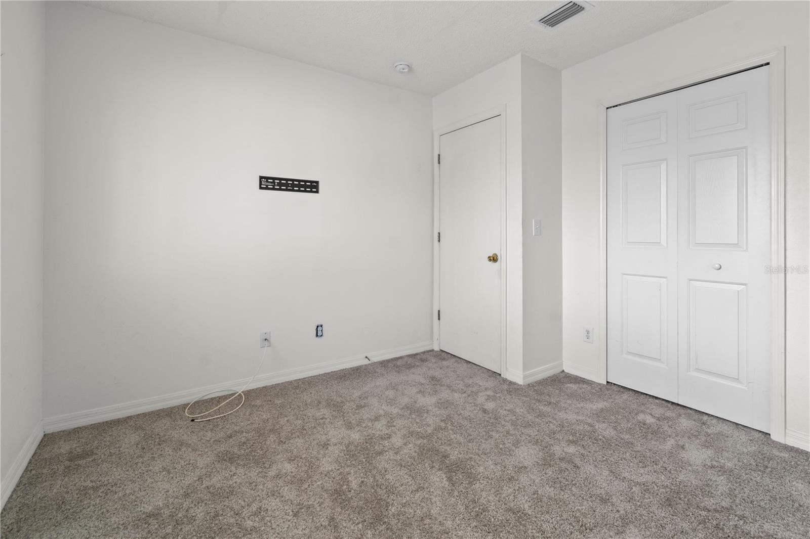 Image 24 of 33 For 4110 Waterside Island Court