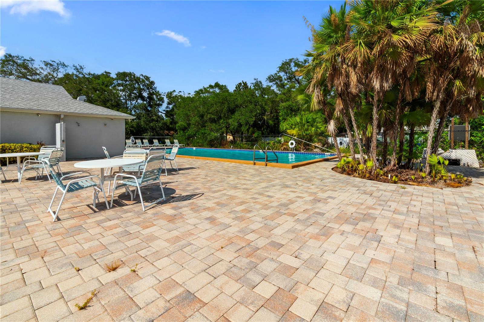 Image 30 of 33 For 4110 Waterside Island Court