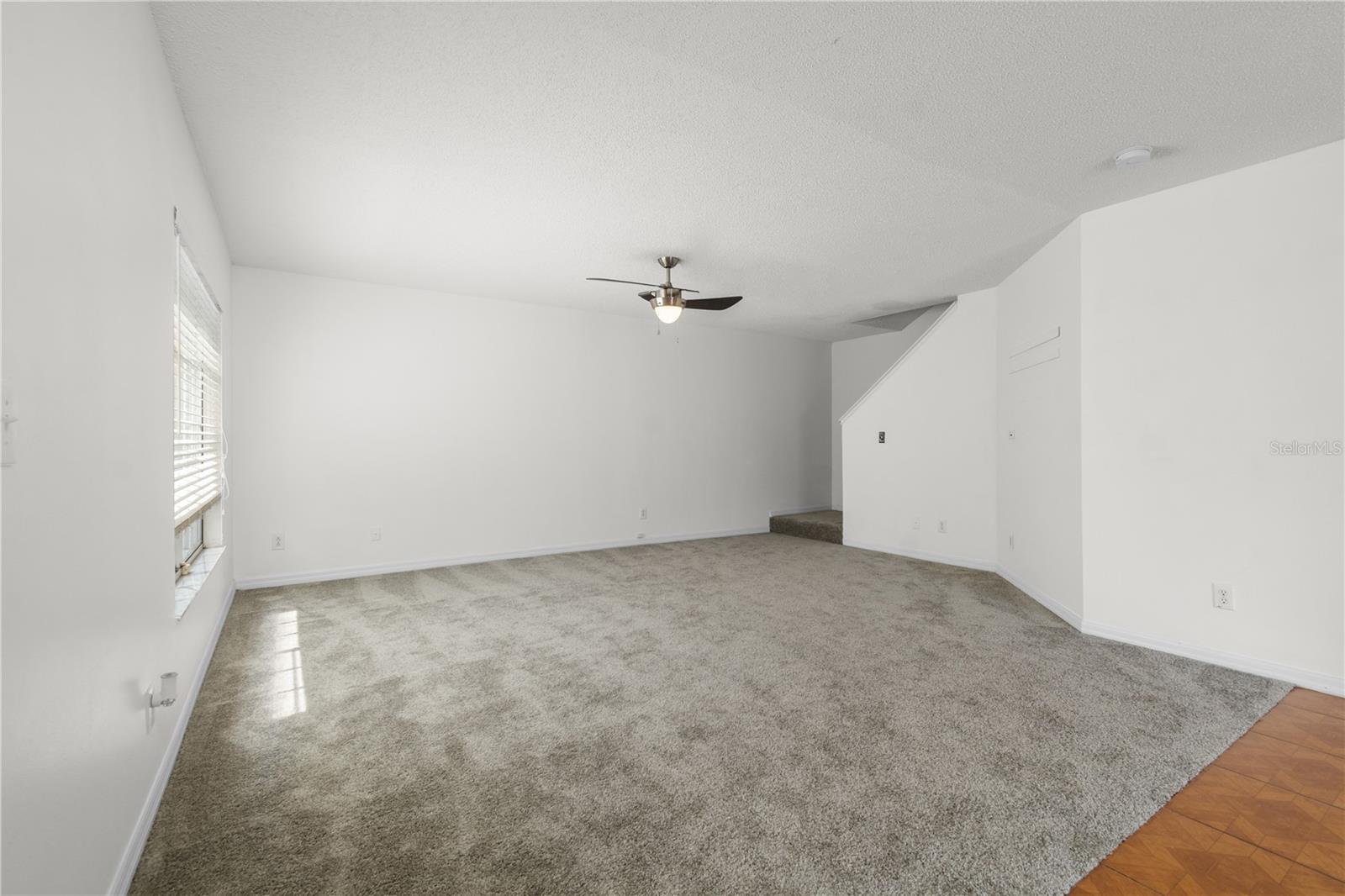 Image 5 of 33 For 4110 Waterside Island Court