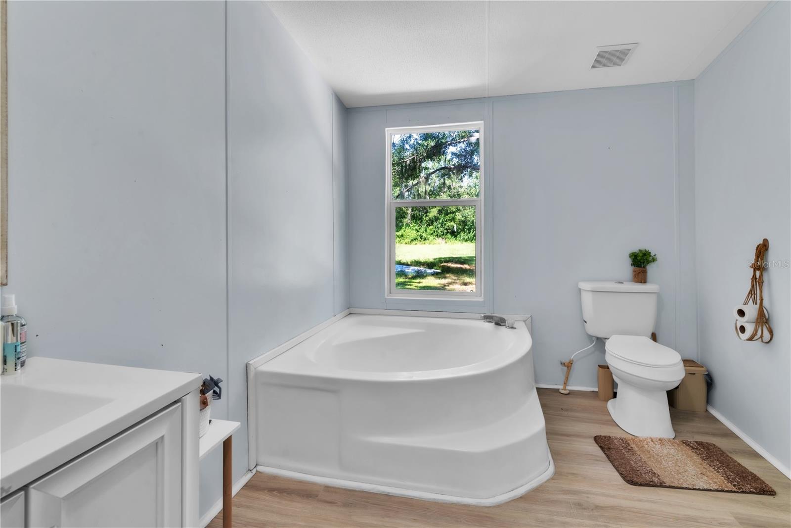 Image 22 of 48 For 13013 Darla Drive