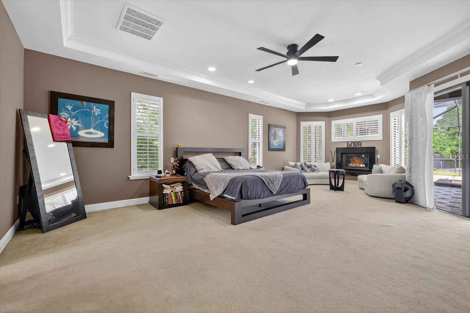 Image 20 of 66 For 2555 Bryan Lane