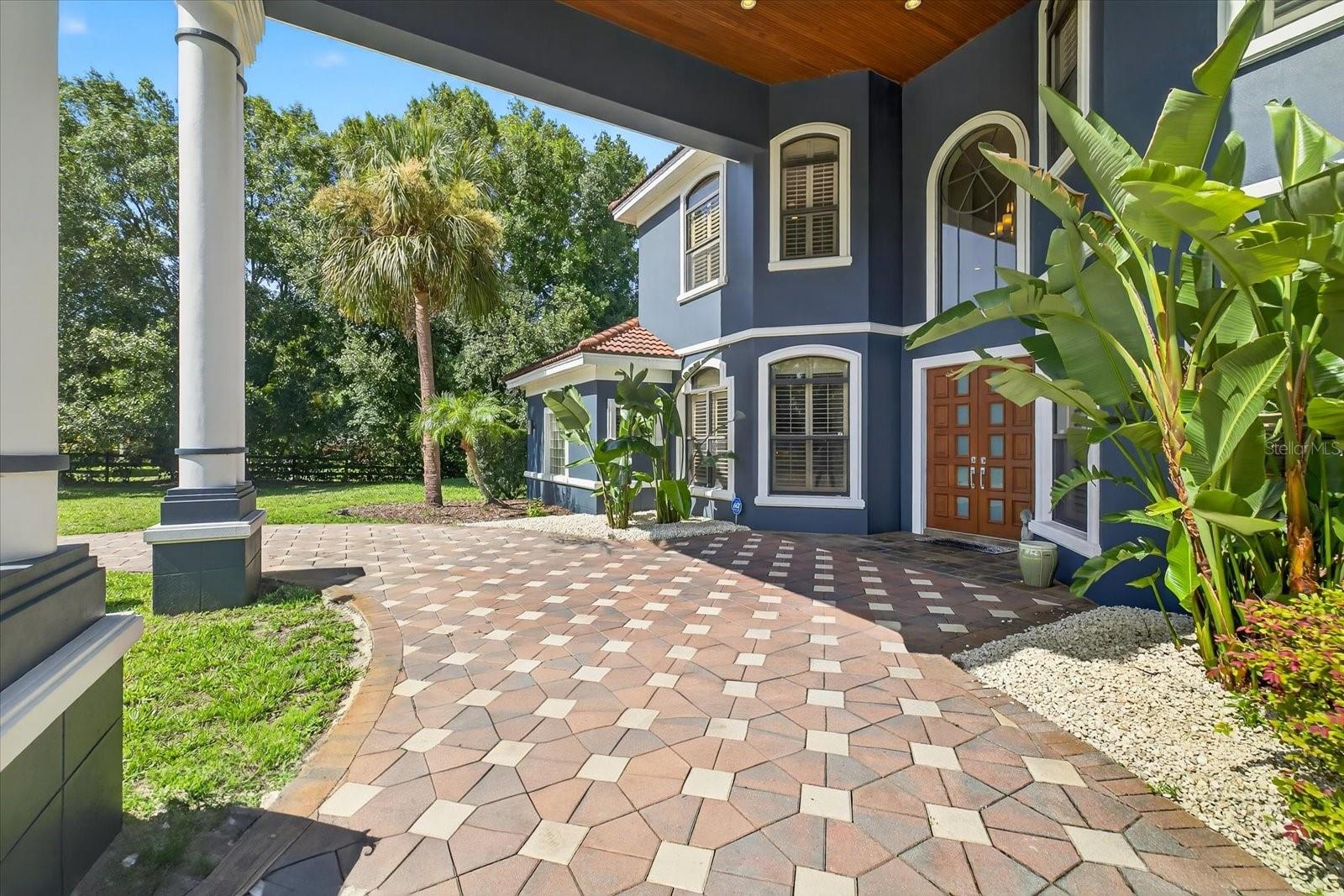 Image 6 of 66 For 2555 Bryan Lane