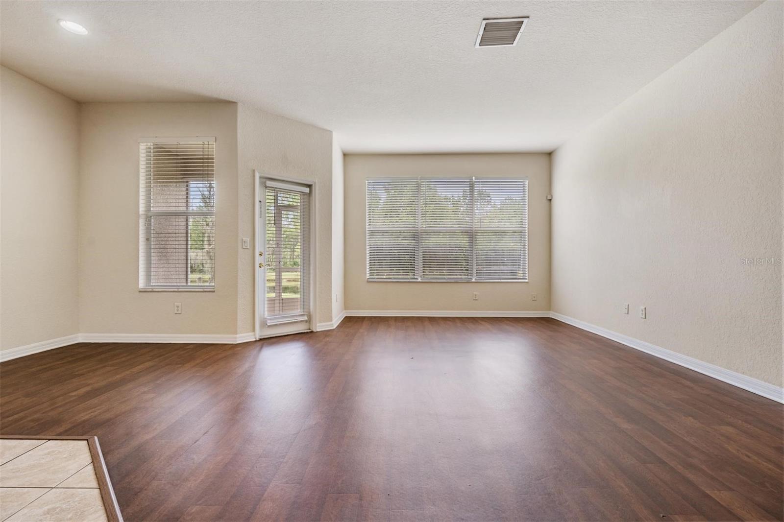 Image 11 of 47 For 26832 Juniper Bay Drive