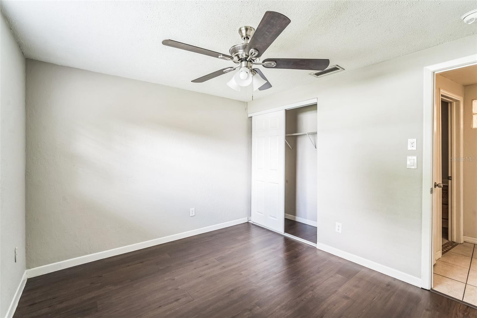 Image 22 of 30 For 5620 90th Avenue N