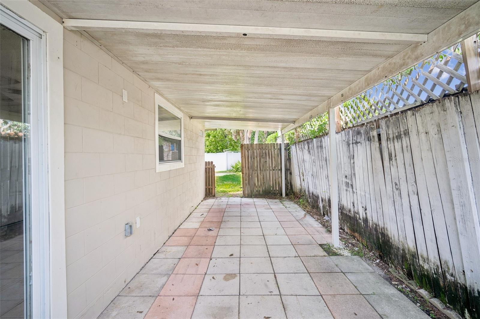 Image 24 of 30 For 5620 90th Avenue N