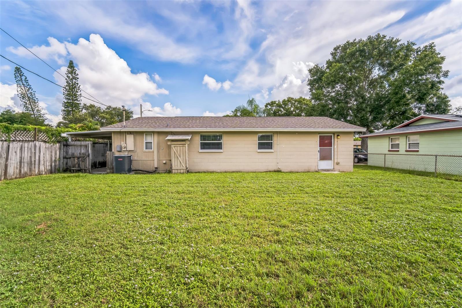Image 27 of 30 For 5620 90th Avenue N
