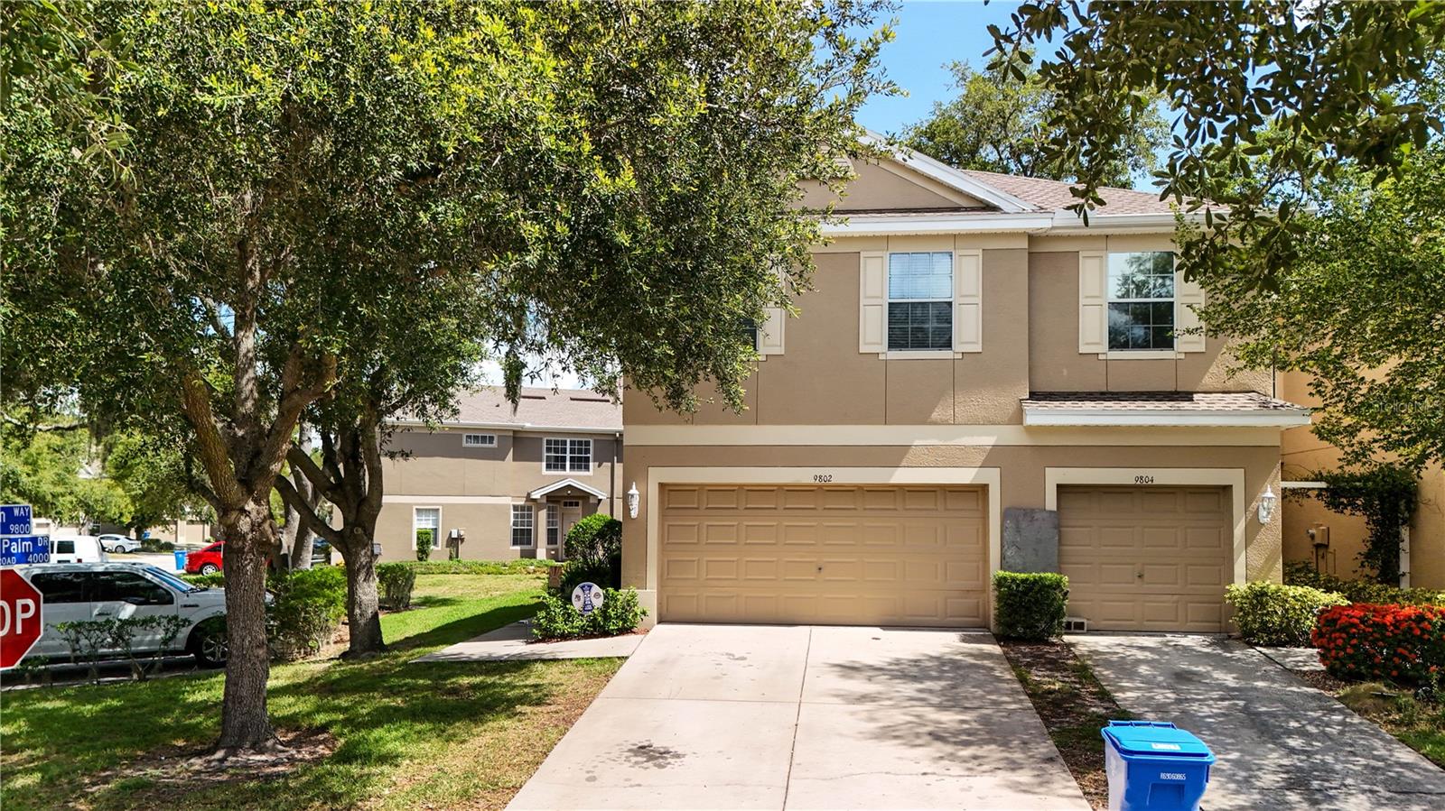Image 29 of 39 For 9802 Blue Palm Way