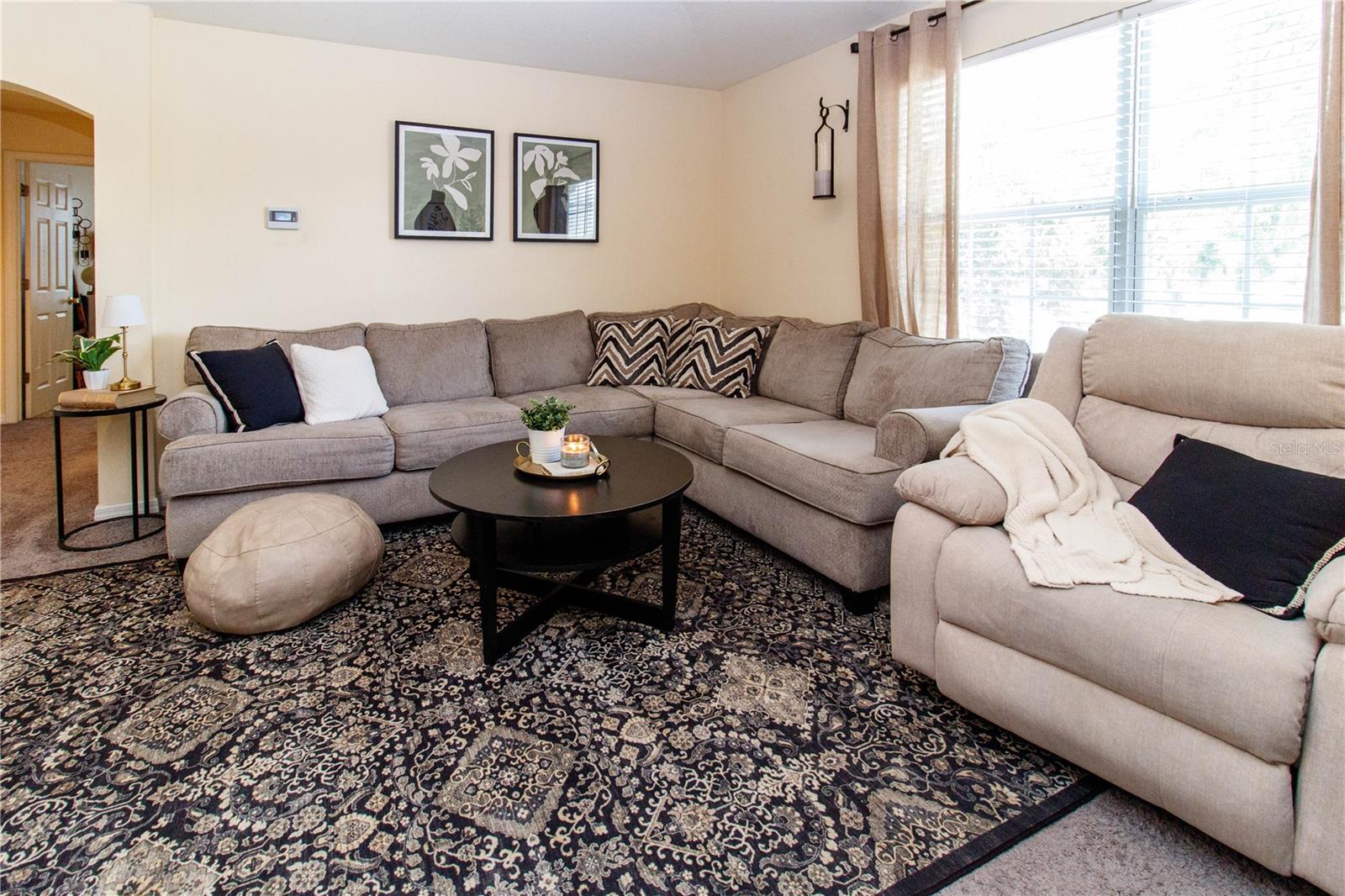 Image 8 of 39 For 9802 Blue Palm Way