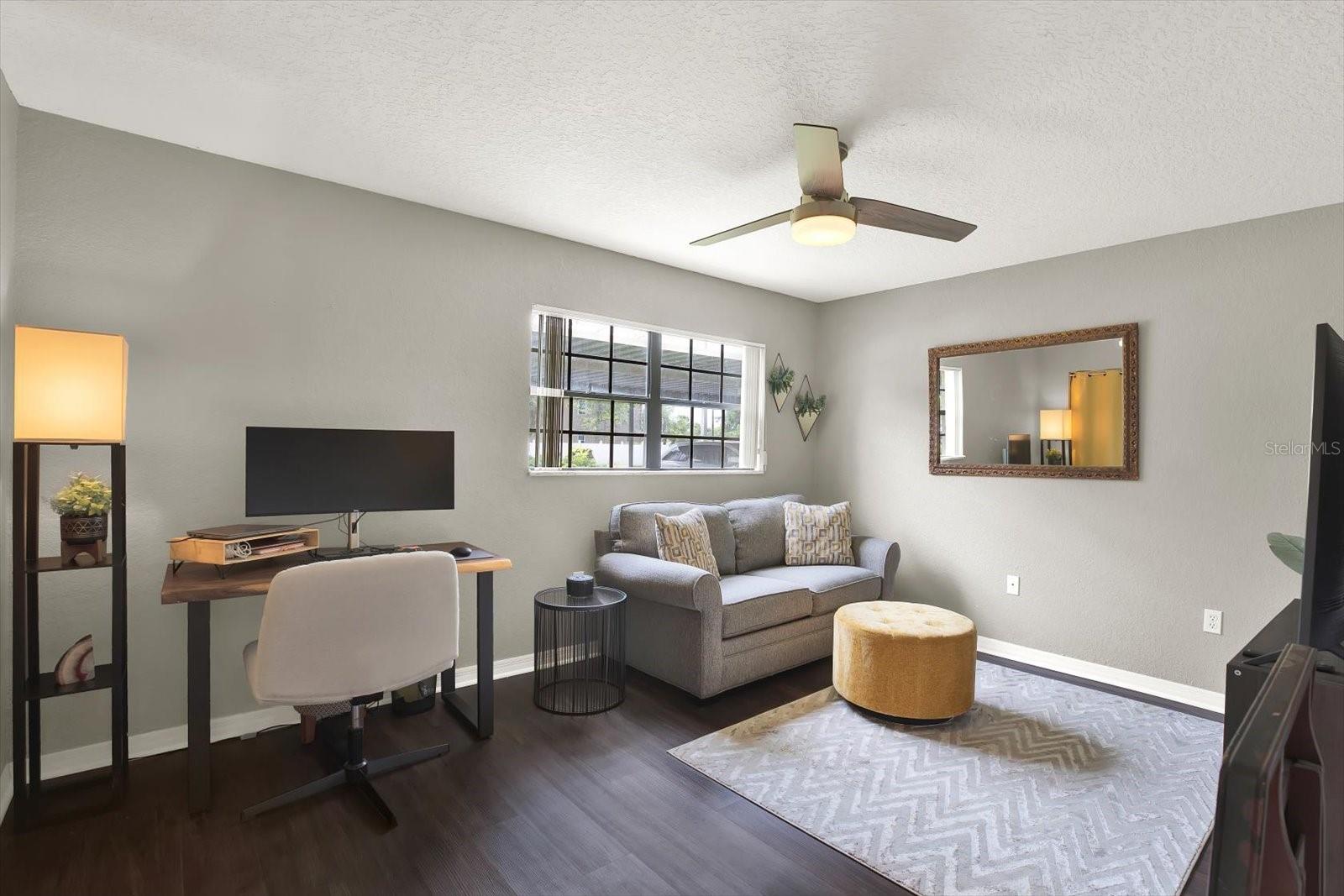 Image 16 of 21 For 6100 Gulfport Boulevard S 111
