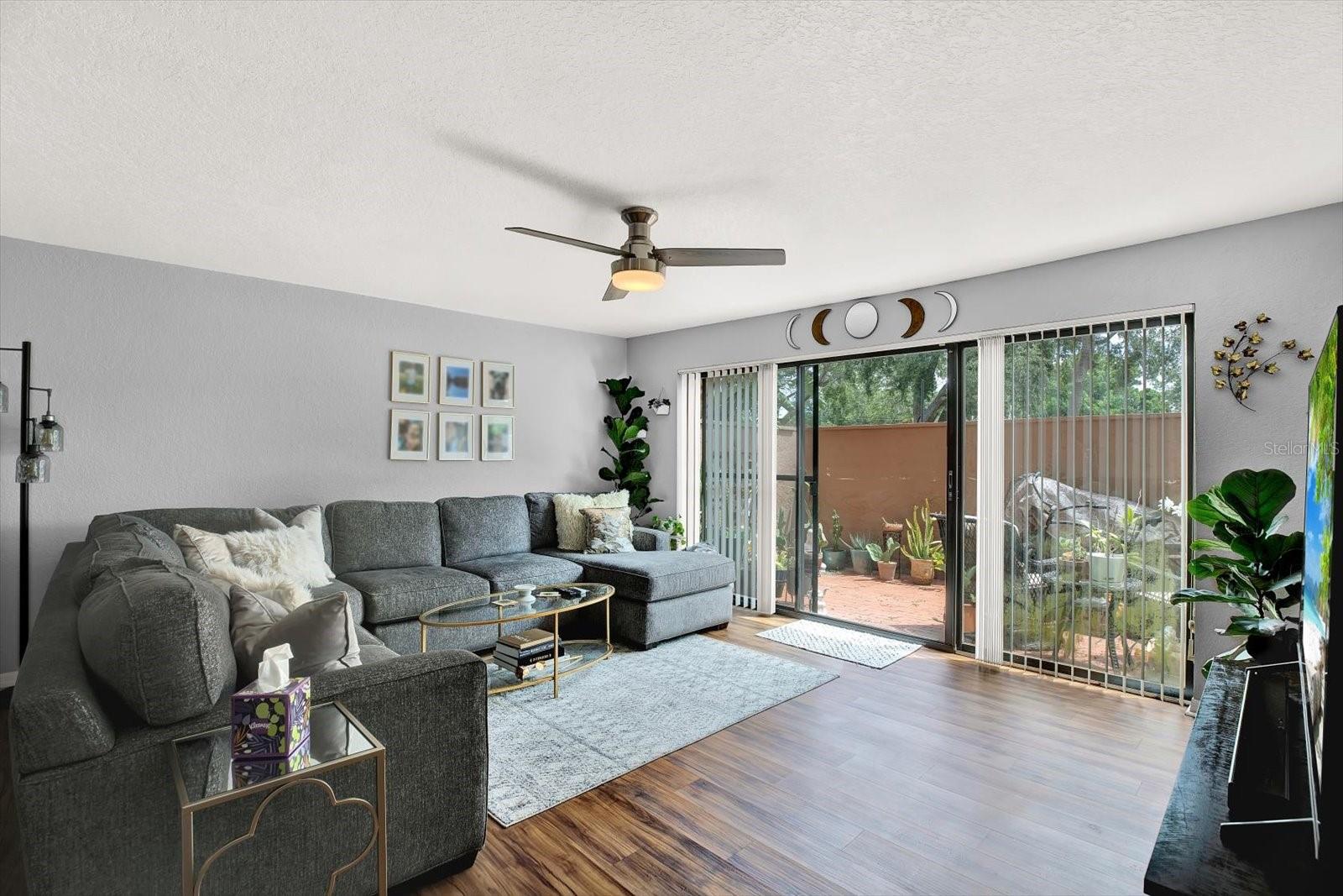 Image 5 of 21 For 6100 Gulfport Boulevard S 111