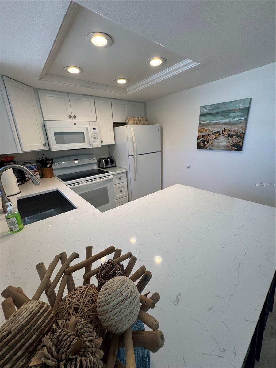 Image 10 of 50 For 2571 Cyprus Drive 1-202