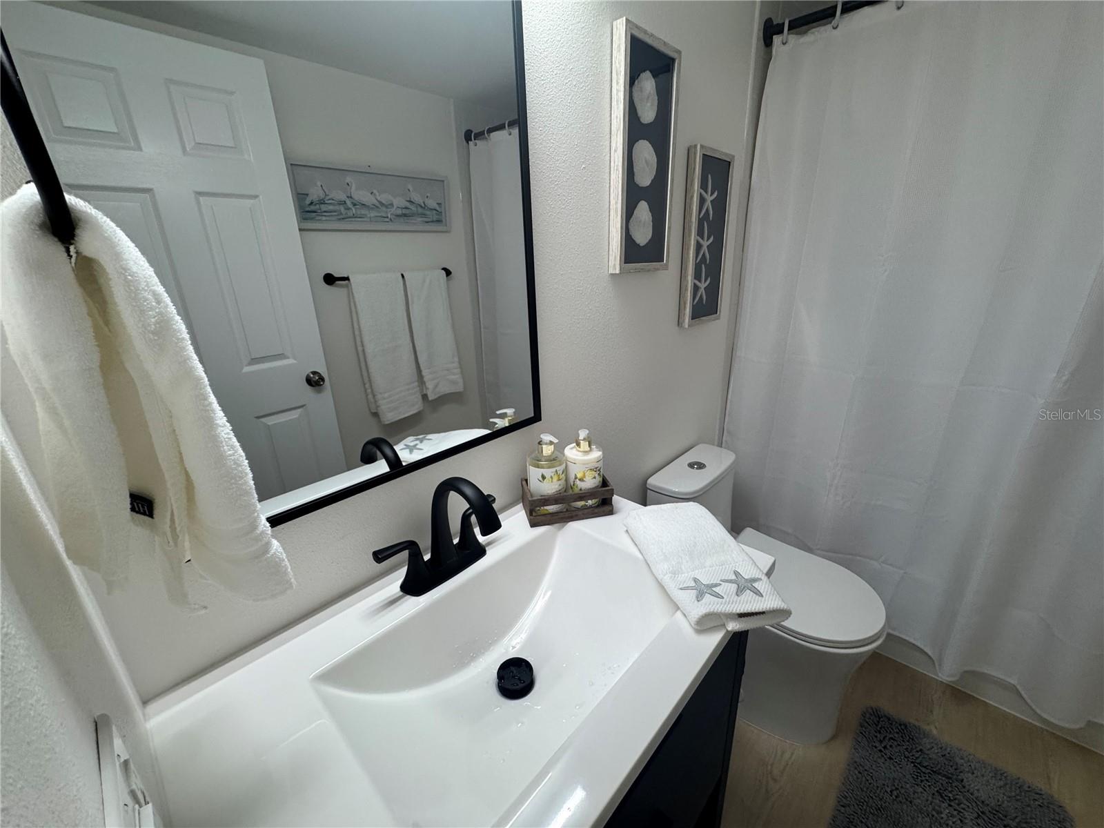 Image 20 of 50 For 2571 Cyprus Drive 1-202