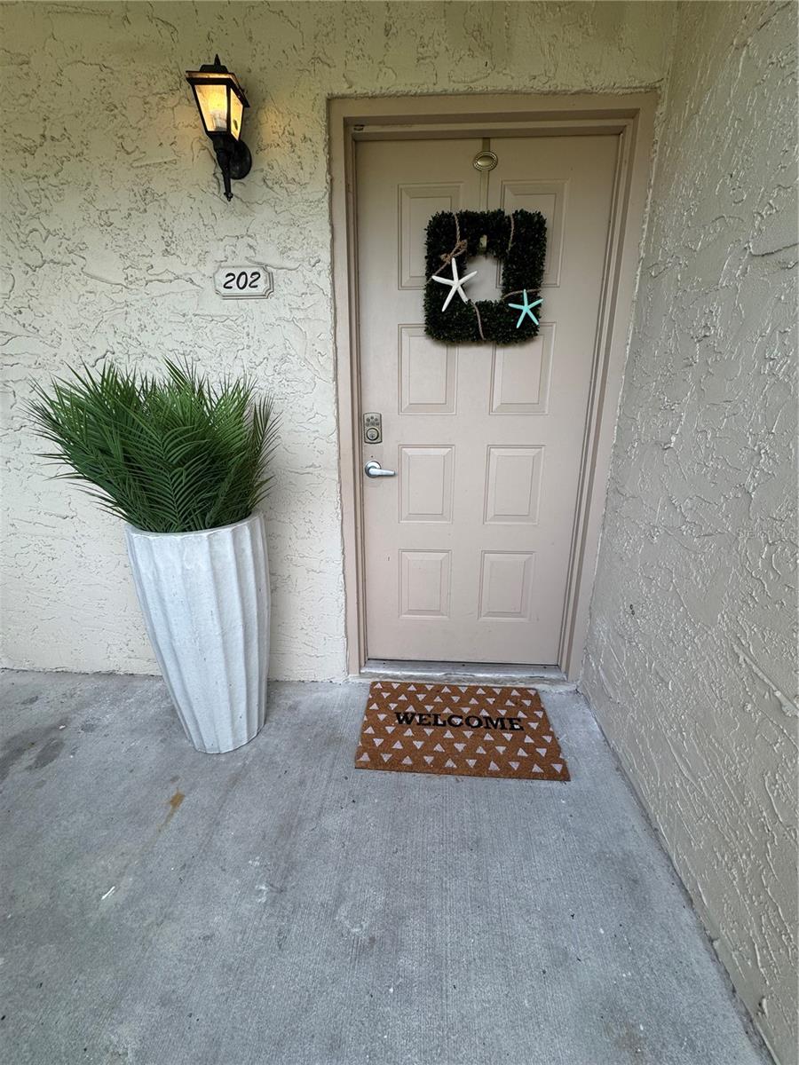 Image 24 of 50 For 2571 Cyprus Drive 1-202