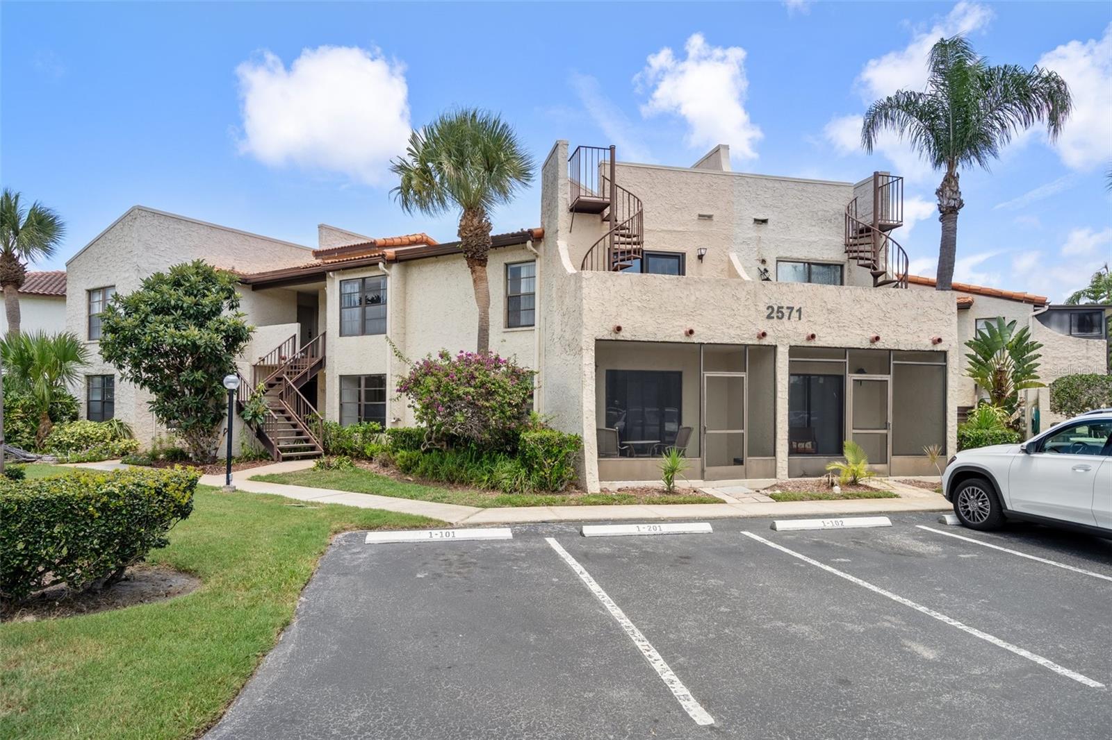 Image 27 of 50 For 2571 Cyprus Drive 1-202