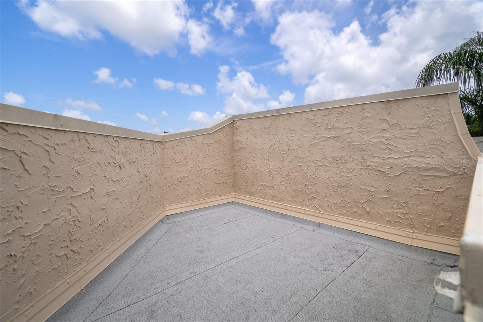 Image 30 of 50 For 2571 Cyprus Drive 1-202