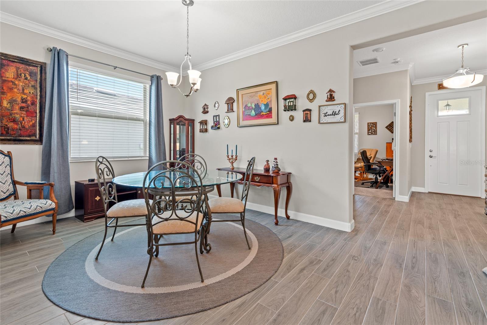 Listing photo id 8 for 31665 Magna Gulf Loop
