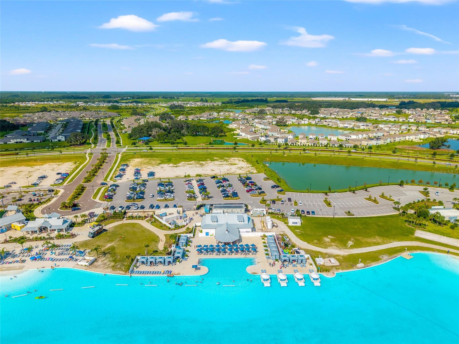 Listing photo id 37 for 31665 Magna Gulf Loop