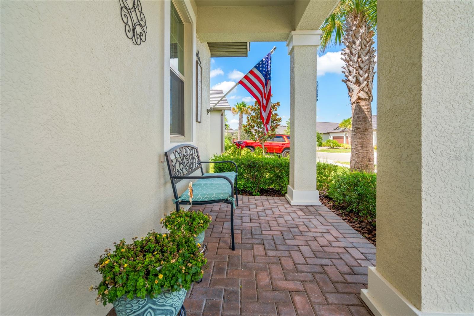 Listing photo id 3 for 31665 Magna Gulf Loop