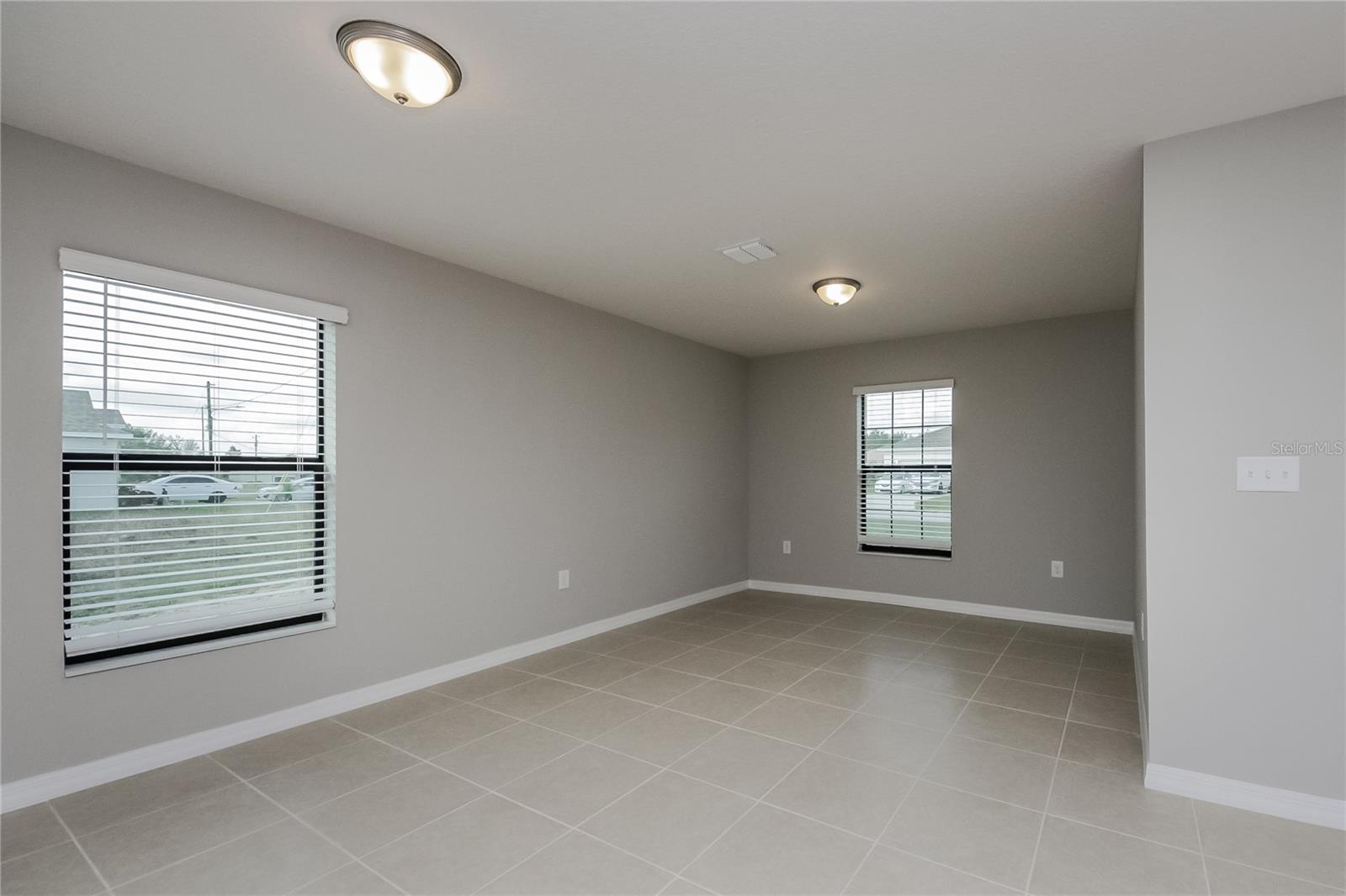 Image 3 of 16 For 387 Begonia Court