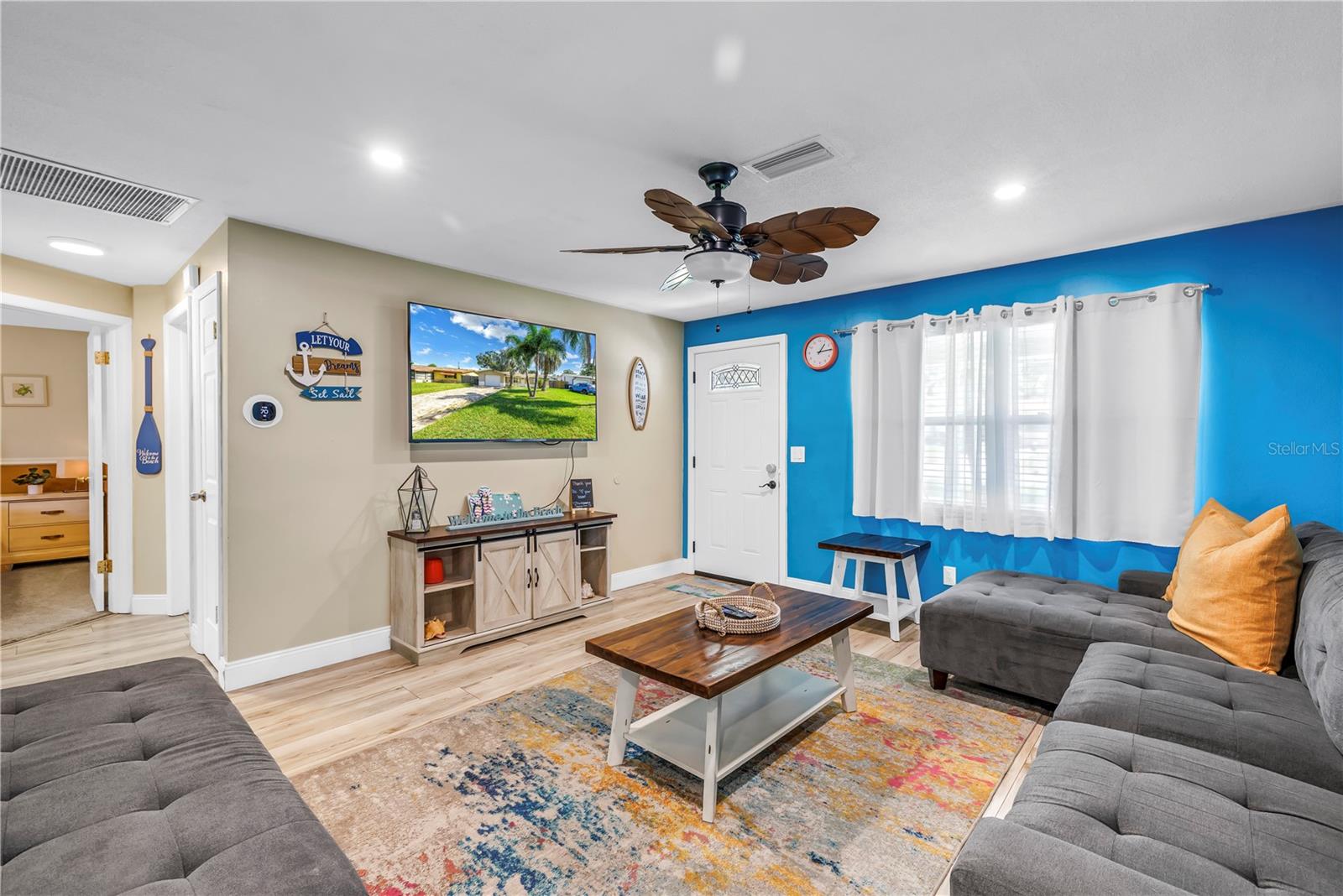 Image 10 of 47 For 3321 21st Place Sw