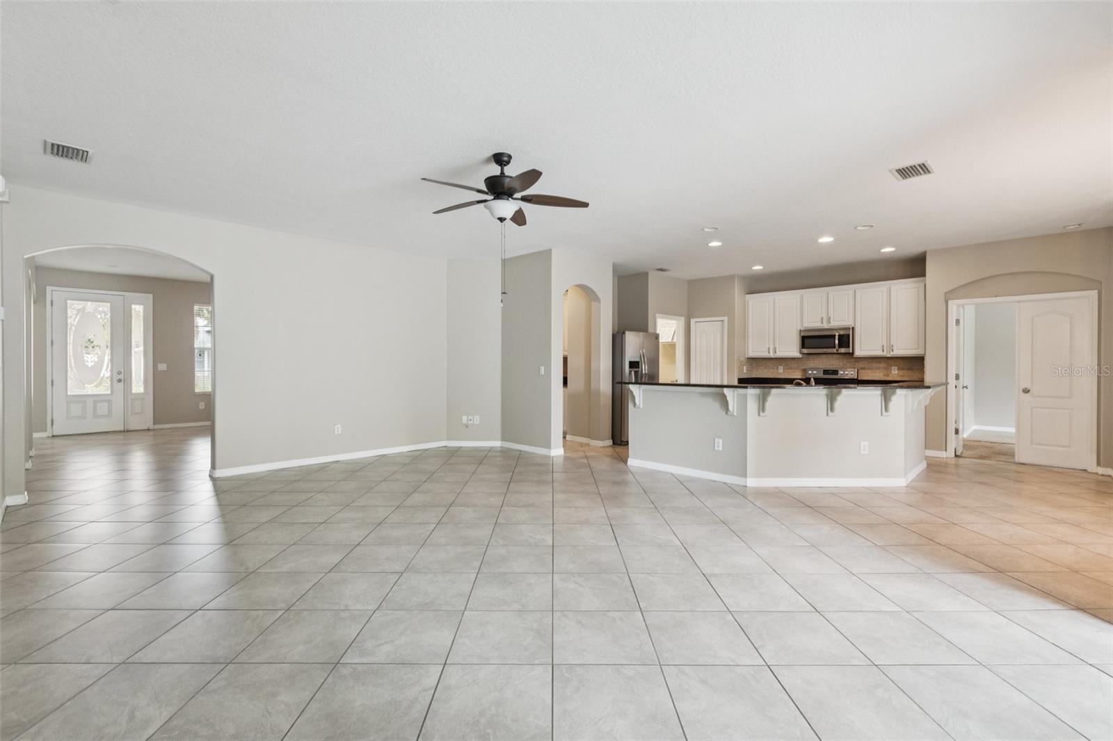 Image 6 of 31 For 4404 Copper Hill Drive