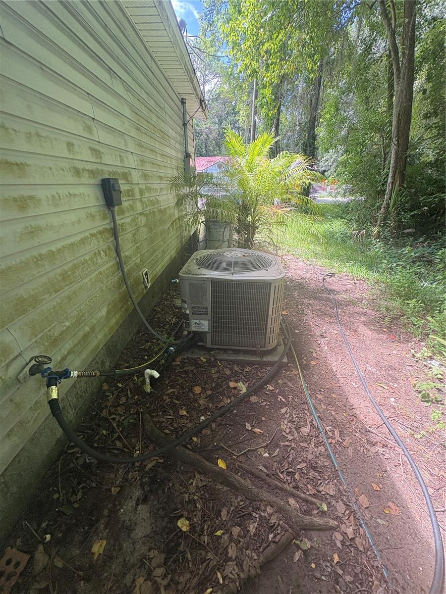 Image 3 of 21 For 1125 Tocoi Road
