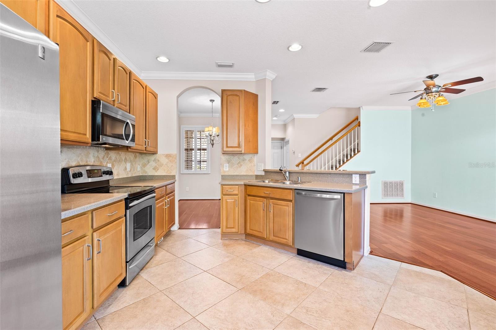 Image 10 of 38 For 14545 Mirabelle Vista Circle