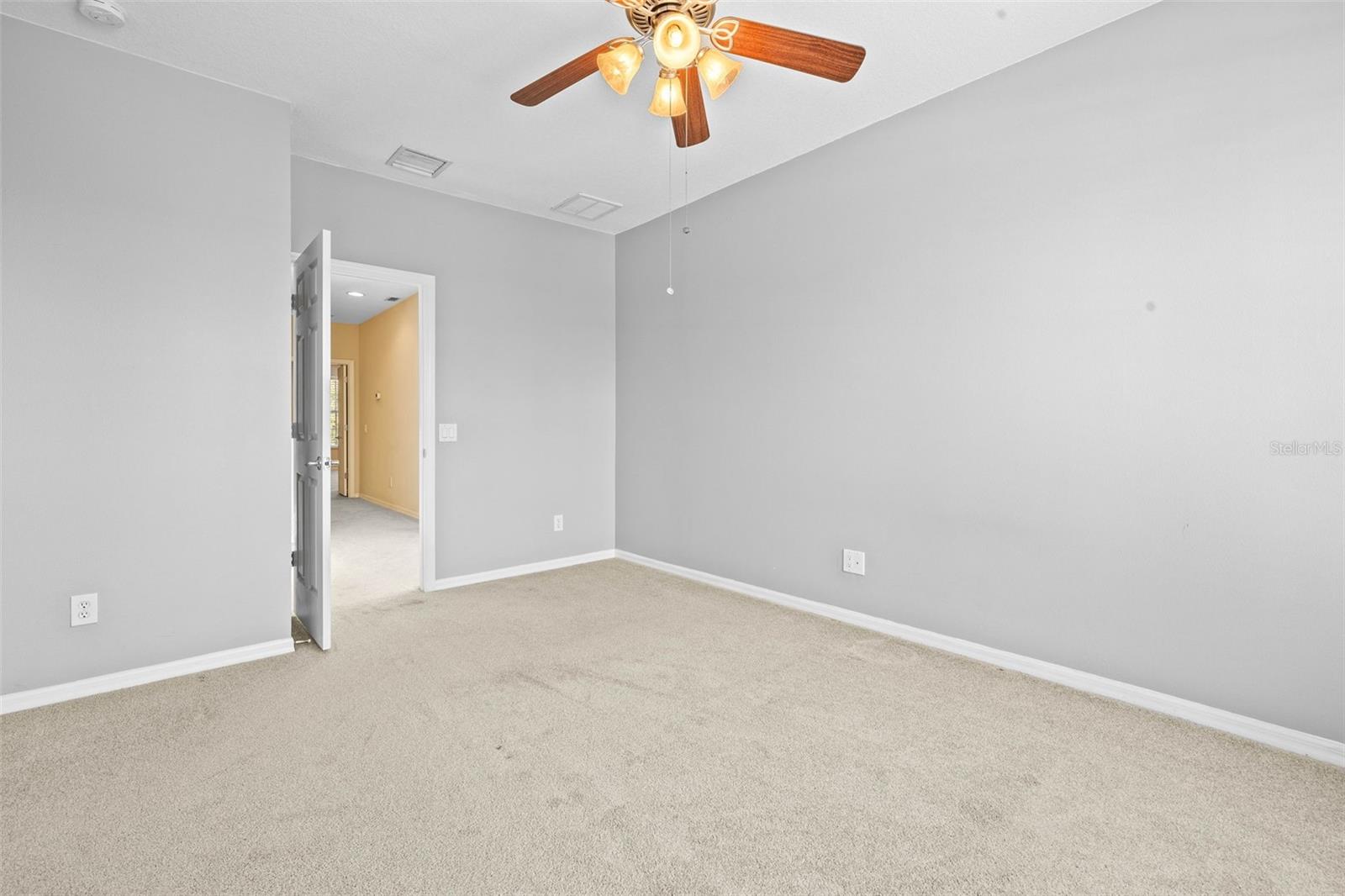 Image 18 of 38 For 14545 Mirabelle Vista Circle