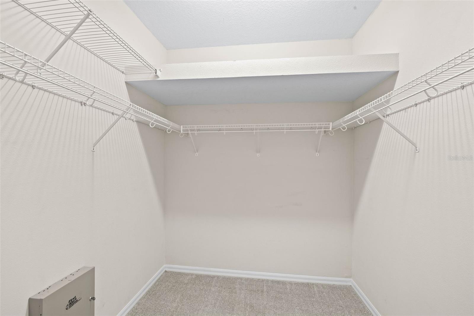 Image 26 of 38 For 14545 Mirabelle Vista Circle