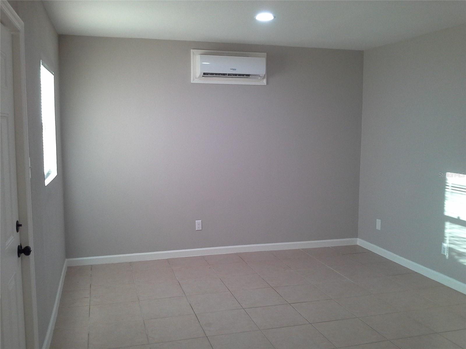 Listing photo id 11 for 11708 Balm Riverview Road