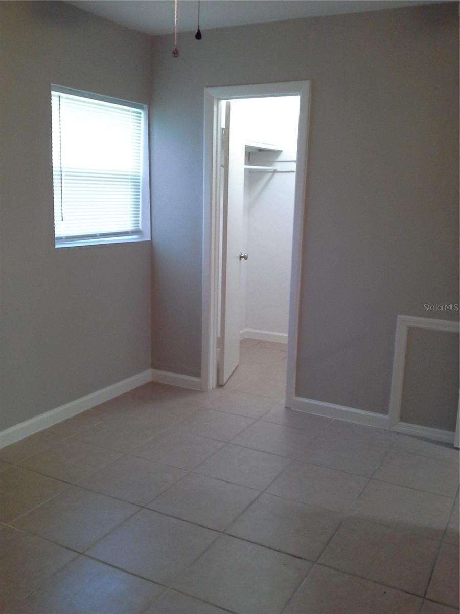 Listing photo id 12 for 11708 Balm Riverview Road